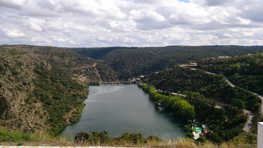 Flor Do Douro - Comercio E Hotelaria, Lda Miranda do Douro Eksteriør billede