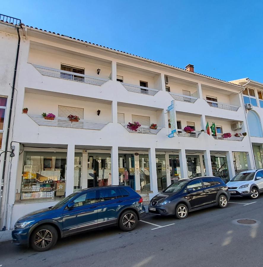 Flor Do Douro - Comercio E Hotelaria, Lda Miranda do Douro Eksteriør billede
